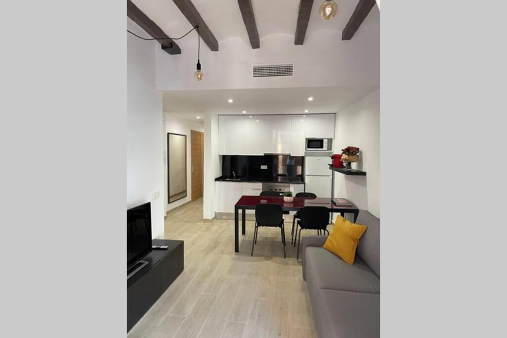 Casa Ferrers Piso 2 Piso Reformado En El Casco Antiguo De Tarragona Apartment Ngoại thất bức ảnh